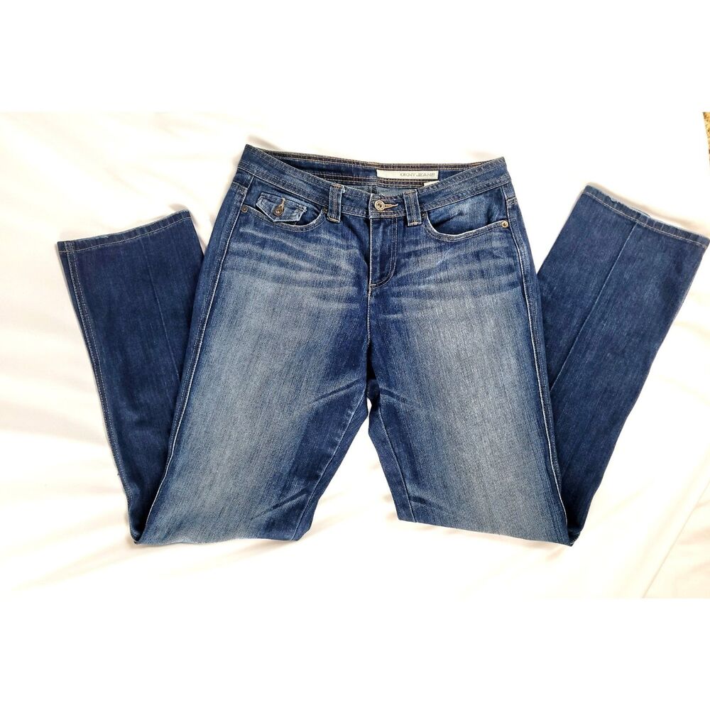 DKNY Soho boot cut jeans size 8 back button pockets med wash